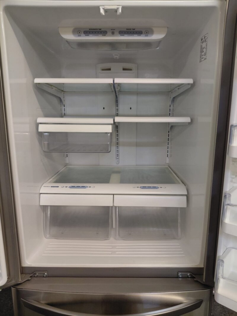 LG 591L French Door Refrigerator GM-B208STS