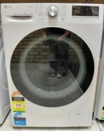 LG 7.5kg Front Load Washer WV5-1275W