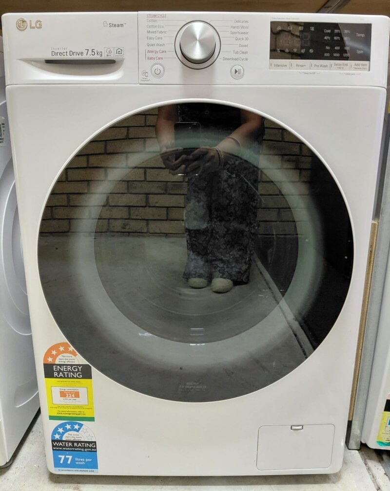 LG 7.5kg Front Load Washer WV5-1275W