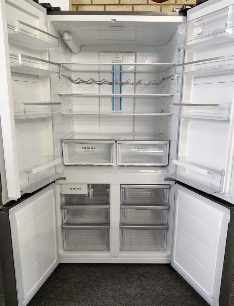 Westinghouse 600L 4 Door Refrigerator WQE6060BB