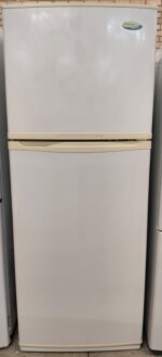 Westinghouse 392L Top Mount Fridge/Freezer RJ390M