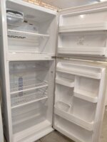 Westinghouse 392L Top Mount Fridge/Freezer RJ390M