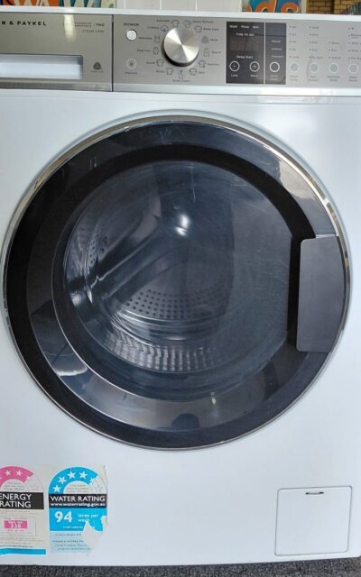 Fisher & Paykel 11kg Front Load Washer WH1160S1