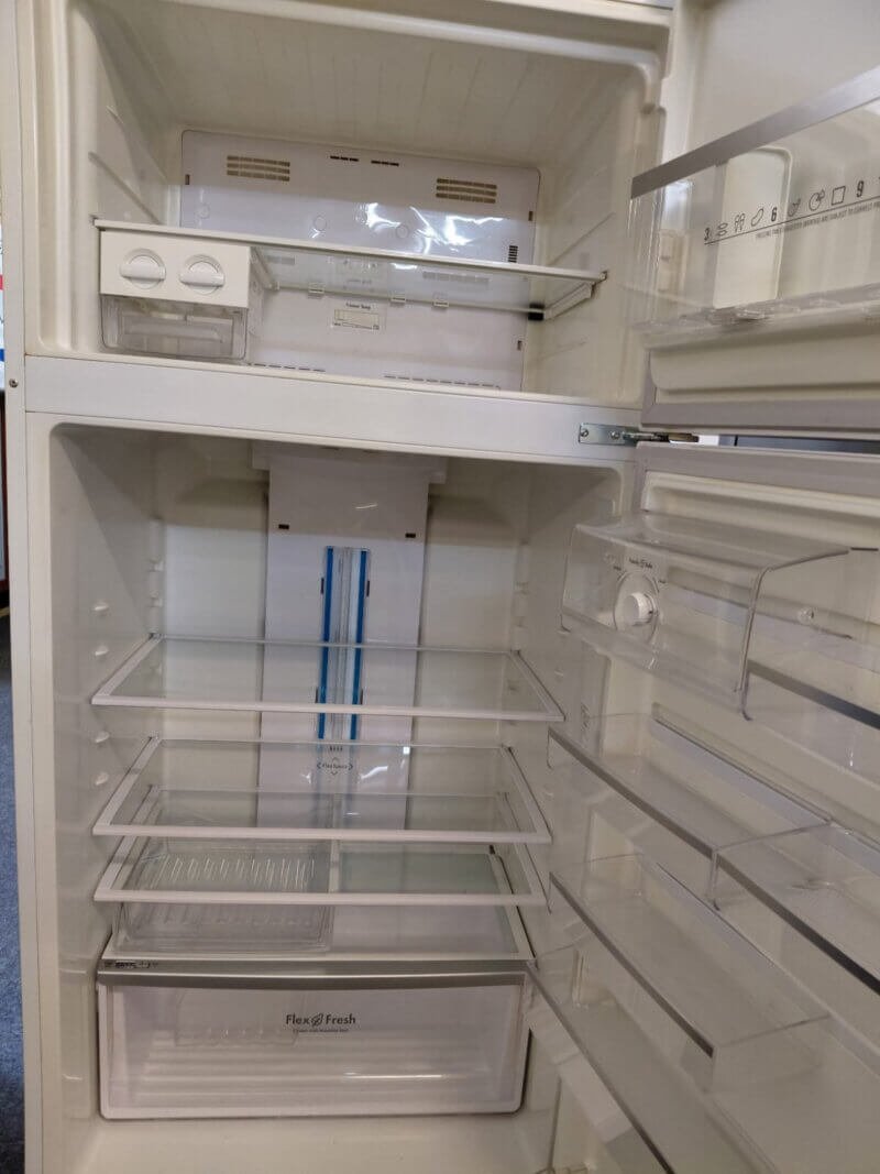 Westinghouse 537L Top Mount Fridge WTB5400WA