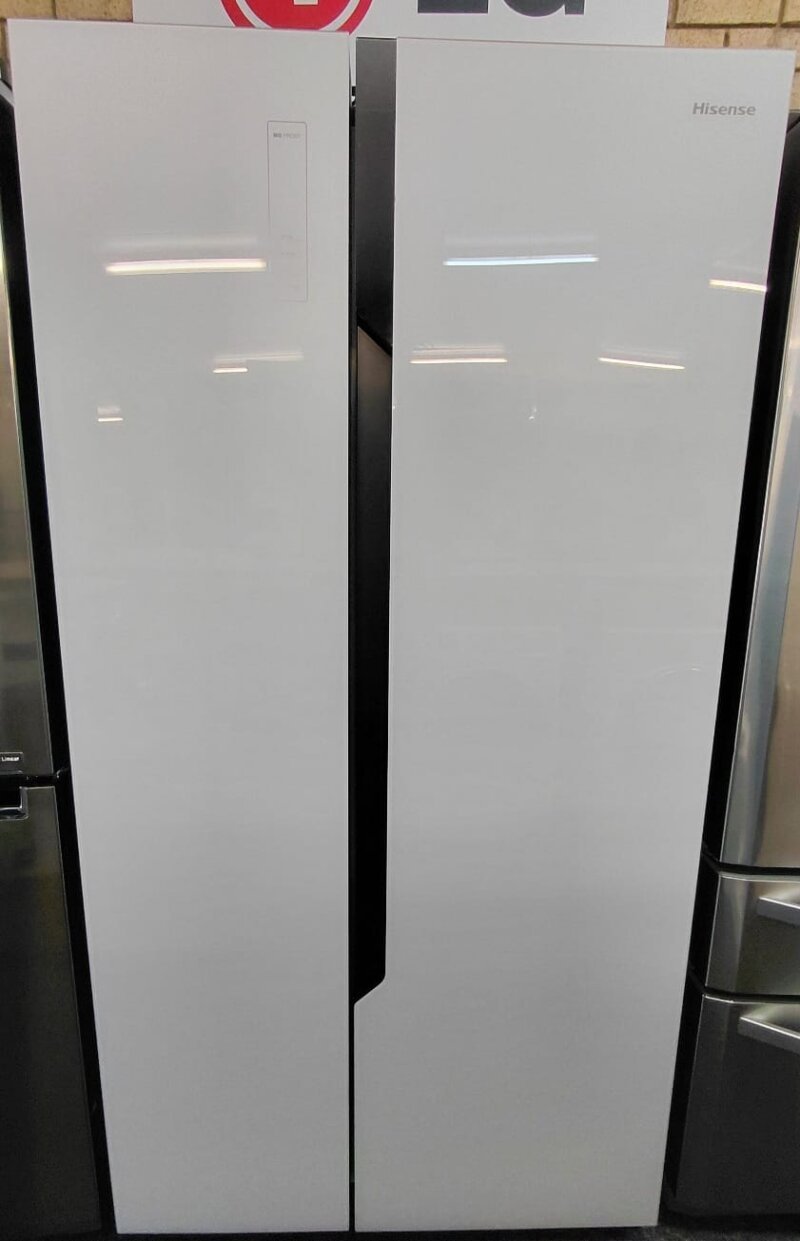 Hisense 690L Side by Side Refrigerator HR6SBSFF690GW