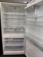 Westinghouse 510L Bottom Mount Refrigerator WBM5104SC-R