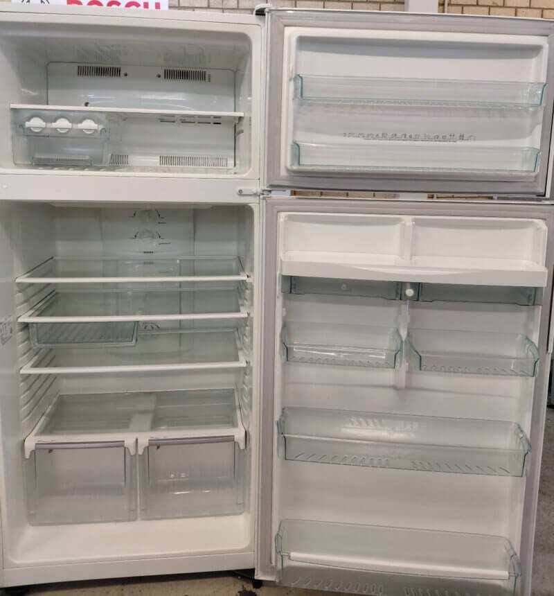 Westinghouse 520L Top Mount Fridge WTM5200WB-R