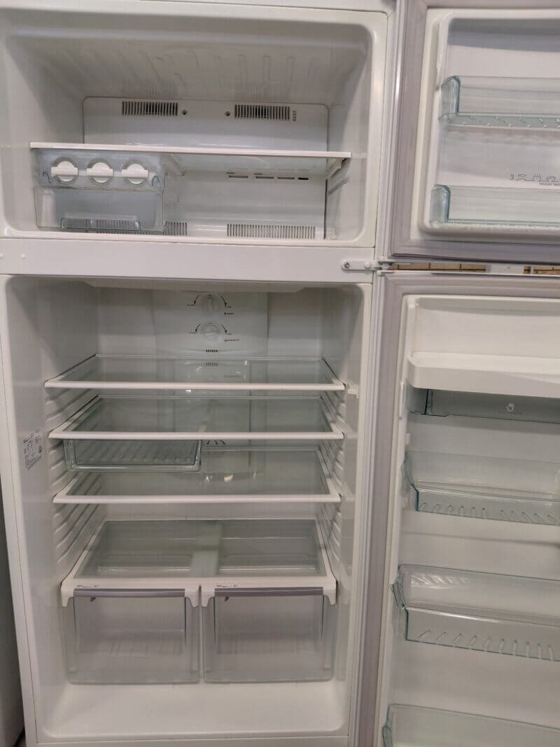 Westinghouse 520L Top Mount Fridge WTM5200WB-R