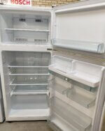Westinghouse 420L Top Mount Fridge WTM4200WB-R