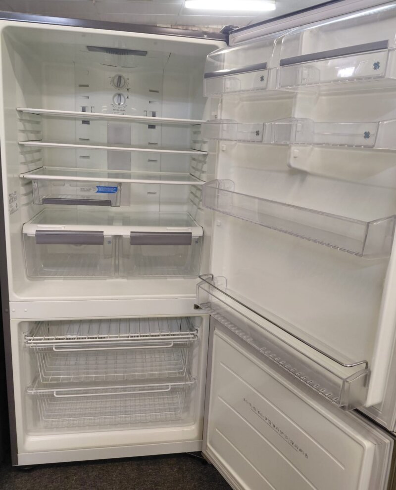 Electrolux 510L Bottom Mount Fridge – NB510SJ-R