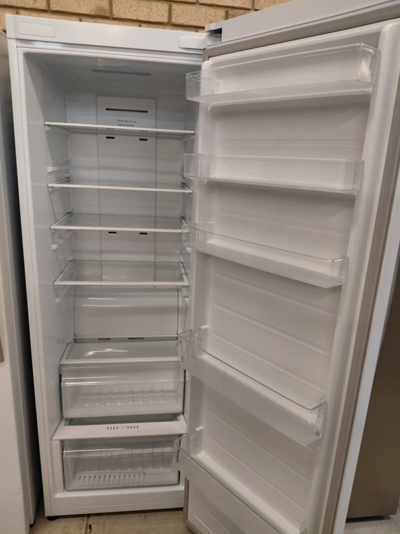 Hisense 328L Upright Refrigerator – HRAF328