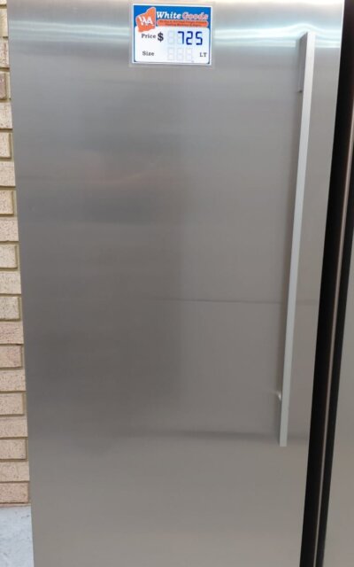 Fisher & Paykel 389L Upright Freezer E388