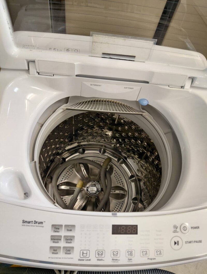 LG 6.5kg Top Load Washing Machine WTG6532W