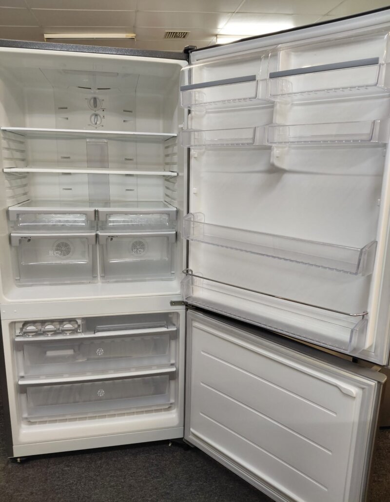 Electrolux 510L Bottom Mount Fridge EBM5100SD-R