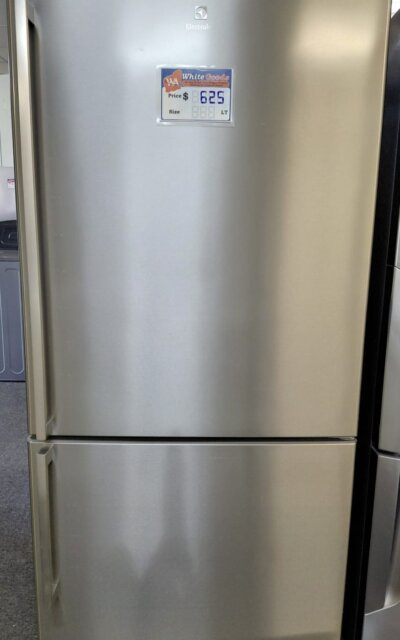 Electrolux 510L Bottom Mount Fridge EBM5100SD-R