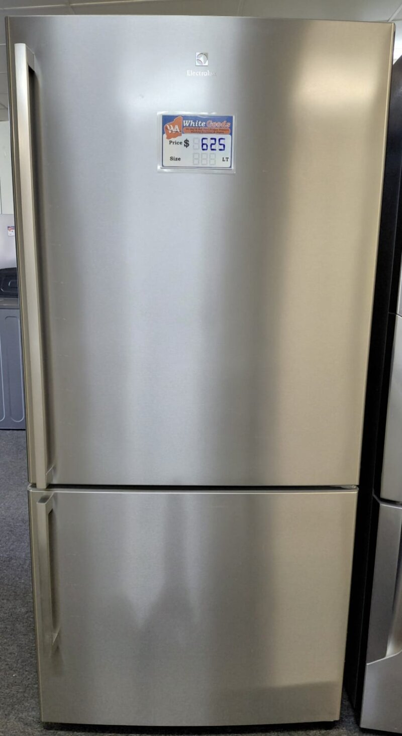 Electrolux 510L Bottom Mount Fridge EBM5100SD-R