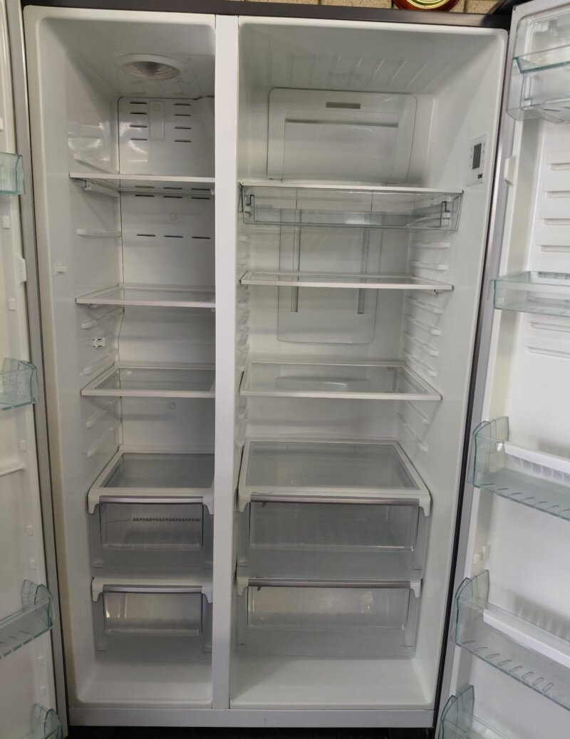 Westinghouse 700L Side by Side Fridge – WSE7000SA