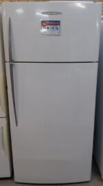 Fisher & Paykel 517L Top Mount Fridge E521T
