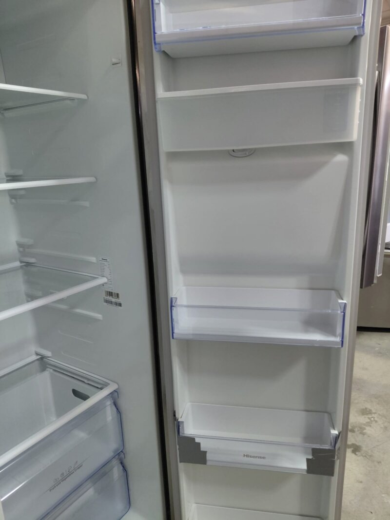 Hisense 610L Side by Side Fridge HR6SBSFF610SW