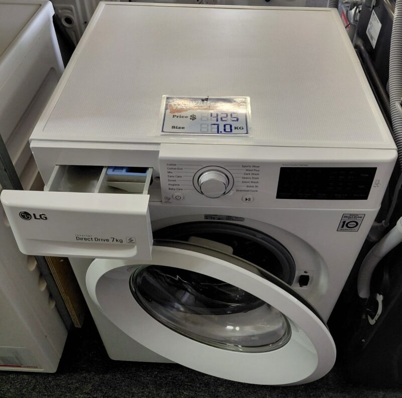 The LG WD1207NCW 7kg Front Load Washing Machine features 6 Motion Wash Technology, an Inverter Direct Drive Motor, 1200 rpm spin speed and 14 wash programs. This refurbished washing machine has been checked, tested and cleaned by WA White Goods and comes with a 3-month warranty. Delivery and pick-up available.