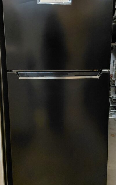 CHiQ 216L Top Mount Fridge CTM215BP Black
